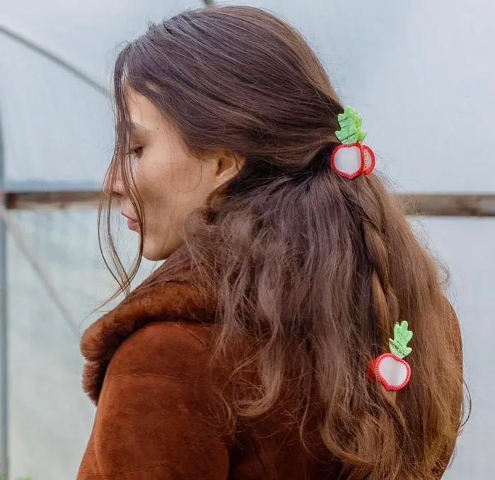 Earrings Winona Irene FANCY RADISH HAIR CLAW