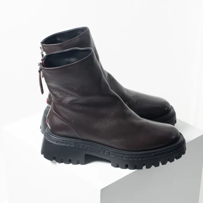 Halmanera Rama 26 Boot dark brown ON SALE Halmanera Earrings