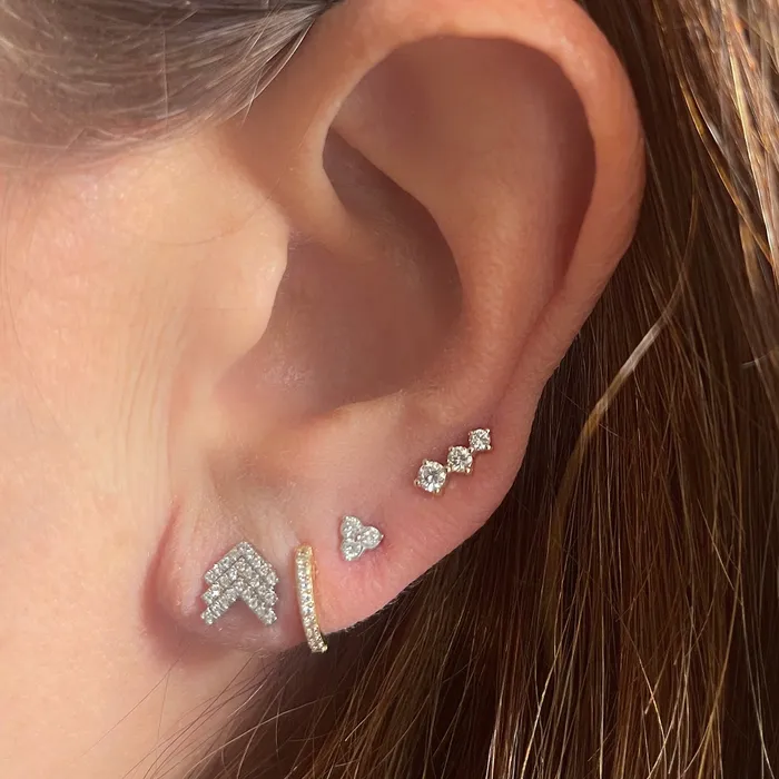 NicoleHD Jewelry Earrings Three Diamond Prong Curved Earring