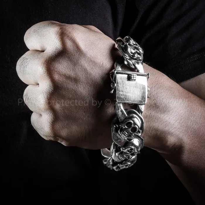 Skulls Bracelet 23mm silverwow Bracelets