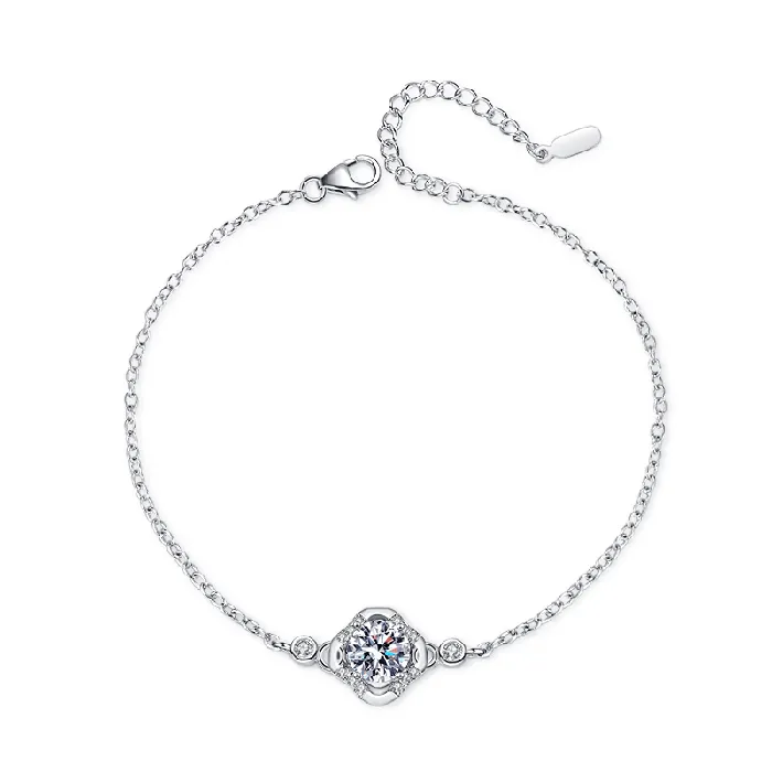 Trendolla Jewelry Bracelets Sterling Silver Clover Moissanite Bracelet